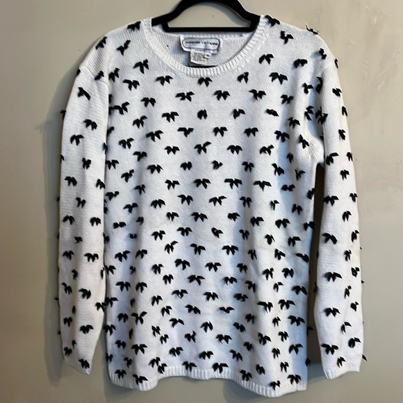 Adrienne Vittadini Vintage Bows Sweater Size M - Picture 1 of 10